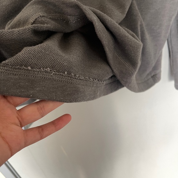 Fabletics- Maddie Ziegler pullover - Picture 10 of 11